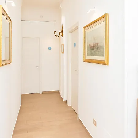 Cervantes Πανσιόν 4*