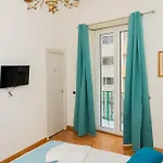 Πανσιόν Cervantes 4*