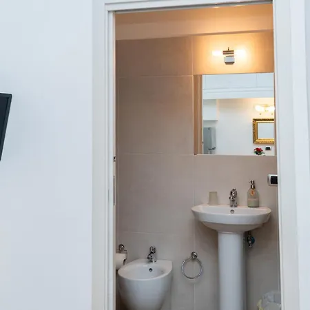 Pensión Cervantes Nápoles