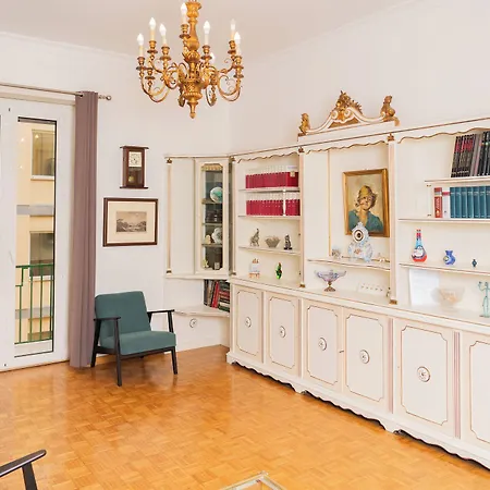 Cervantes נאפולי