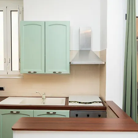 Cervantes Pensión Nápoles