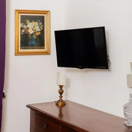 Cervantes Naples